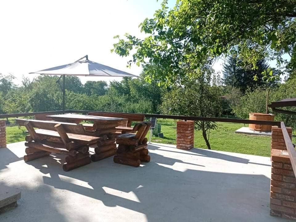 Casa Rurala Cu Livada Lavandra Къмпина Екстериор снимка