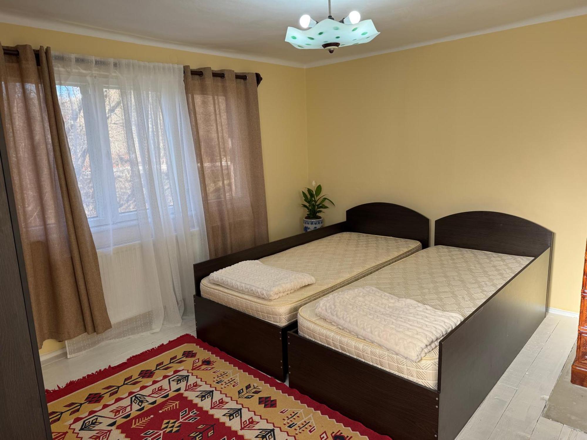 Casa Rurala Cu Livada Lavandra Къмпина Екстериор снимка
